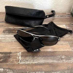 Used Oakley Sanctuary Women’s Sunglasses